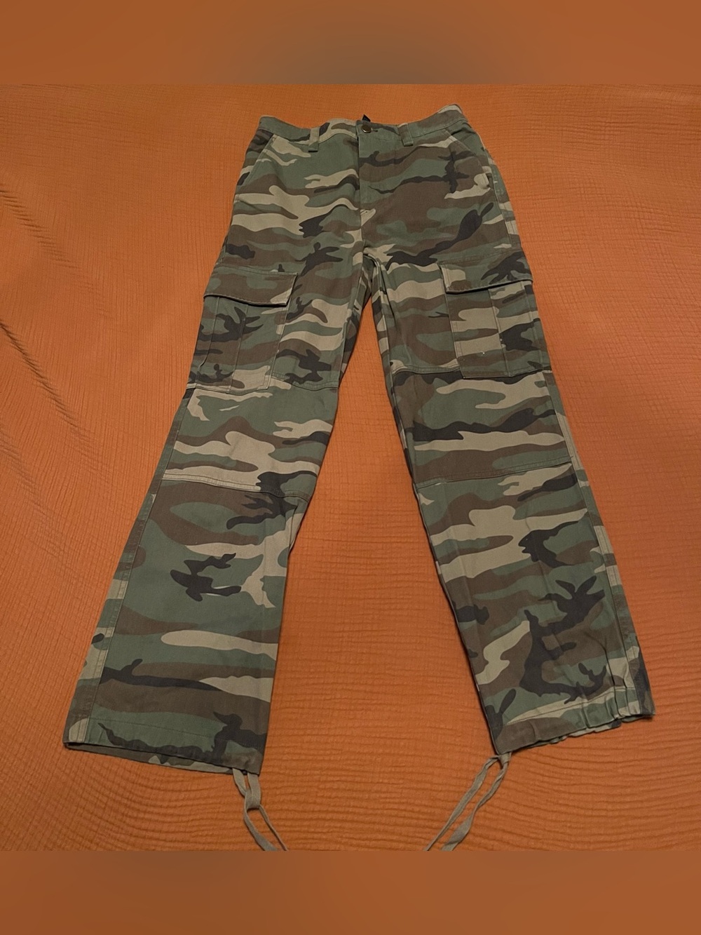 Forever 21 Womens Woodland Camo Cargo Pants - Green